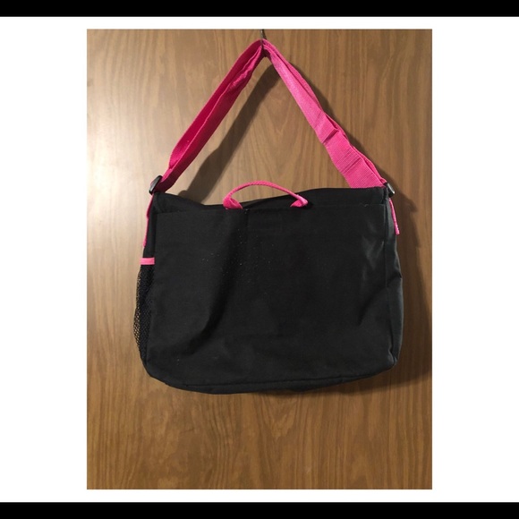 Pirates of the Caribbean Messenger Bag - Picture 10 of 12